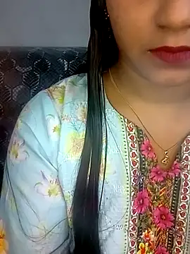 Neha533 online show from January 2026 06:48:01 PM