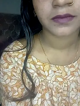 Snapshot of Neha533 chatting on April 2026 07:07:02 PM Neha533 online show from April 2026 07:07:02 PM