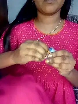 Snapshot of Neha533 chatting on November 2025 05:46:01 PM Neha533 online show from November 2025 05:46:01 PM