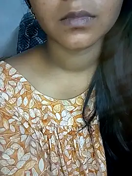 Neha533 online show from April 2026 06:58:01 PM