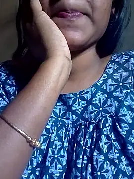 Neha533 online show from April 2026 07:33:02 AM