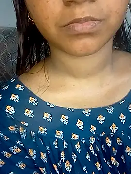 Neha533 online show from March 2026 06:22:02 PM