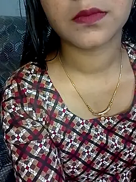 Neha533 online show from April 2026 05:17:02 PM