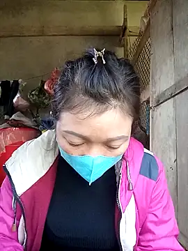 Mami xxx online show from December 2025 02:01:02 AM