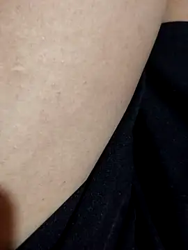 Ye n online show from November 2025 11:32:01 PM