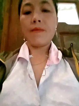 Snapshot of Sara_pusyy chatting on November 2025 04:49:01 AM Sara pusyy online show from November 2025 04:49:01 AM