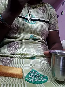 hyd couple7878 online show from November 2025 03:16:01 AM