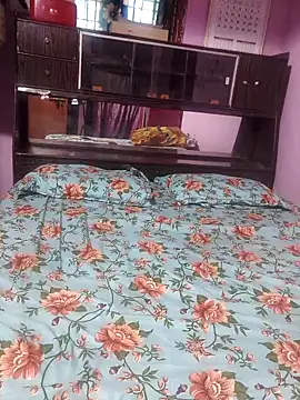 hyd couple7878 online show from February 2026 04:30:01 AM