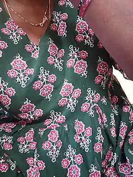 hyd couple7878 online show from December 2025 09:11:01 AM