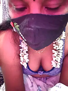 hyd couple7878 online show from November 2025 05:50:02 PM