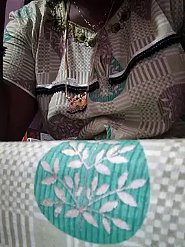 hyd couple7878 online show from November 2025 06:40:02 AM