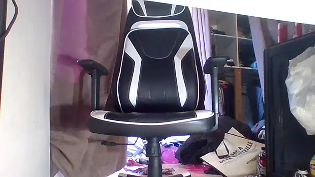 metissjeunn online show from March 2026 12:38:02 PM