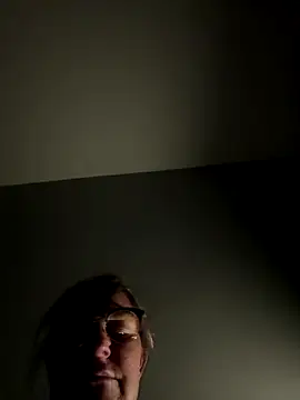 Angel-LinaX online show from December 2025 08:33:02 PM