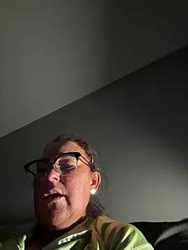 Angel-LinaX online show from January 2026 12:37:02 AM