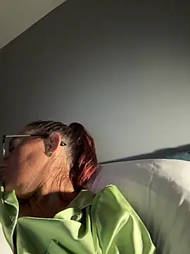 Angel-LinaX online show from February 2026 10:19:01 PM