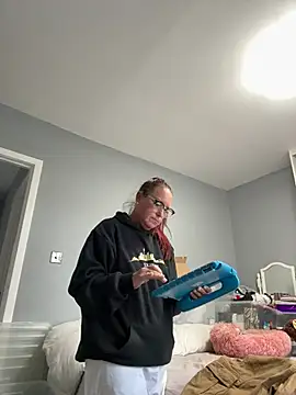 Angel-LinaX online show from February 2026 03:23:01 PM