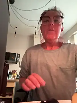 Angel-LinaX online show from February 2026 05:04:02 PM