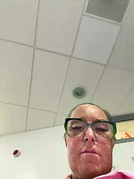 Snapshot of Angel-LinaX chatting on June 2026 10:16:02 AM Angel-LinaX online show from June 2026 10:16:02 AM
