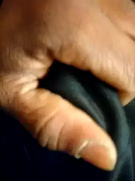 Snapshot of Angel23cm1 chatting on November 2025 05:17:02 AM Angel23cm1 online show from November 2025 05:17:02 AM