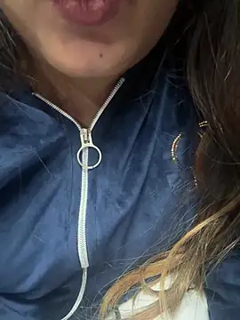 Angel-pune001 online show from December 2025 12:21:02 PM