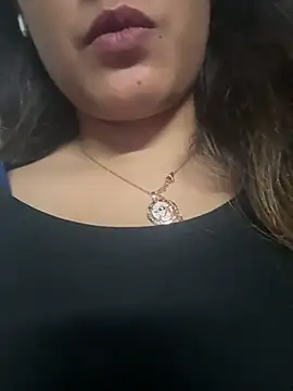 Angel-pune001 online show from December 2025 01:01:02 PM