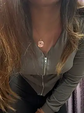 Angel-pune001 online show from February 2026 08:49:02 AM