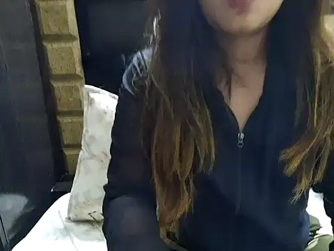 Angel-pune001 online show from February 2026 07:02:02 PM