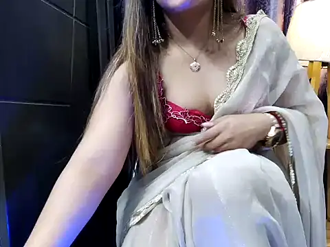Snapshot of Angel-pune001 chatting on May 2026 06:44:02 PM Angel-pune001 online show from May 2026 06:44:02 PM