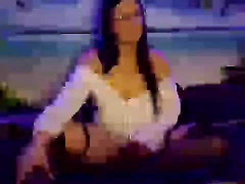 Snapshot of Bya_hootgyrl1 chatting on November 2025 07:39:01 PM Bya hootgyrl1 online show from November 2025 07:39:01 PM