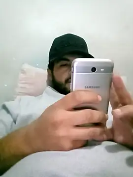 Yerackhip online show from February 2026 09:27:02 PM