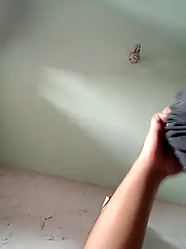 Yerackhip online show from April 2026 10:12:02 PM