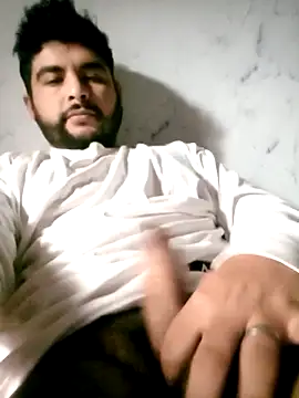 Yerackhip online show from April 2026 08:59:01 PM