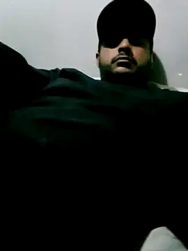 Yerackhip online show from February 2026 12:14:01 PM