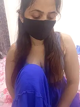 Snapshot of Aarti909090 chatting on May 2026 01:27:01 PM Aarti909090 online show from May 2026 01:27:01 PM