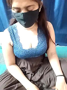 Aarti909090 online show from March 2026 02:57:02 PM