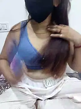 Snapshot of Aarti909090 chatting on June 2026 02:40:01 PM Aarti909090 online show from June 2026 02:40:01 PM