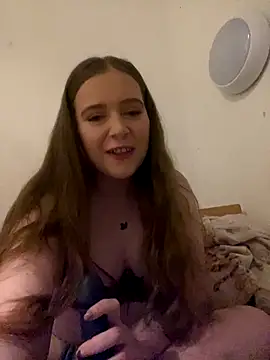 LiahLovexoxx online show from November 2025 08:12:01 PM