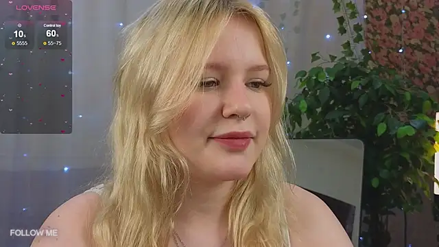 Mila wxw online show from November 2025 11:11:02 AM