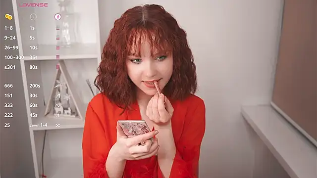 MaisieStarlight online show from February 2026 05:44:02 PM