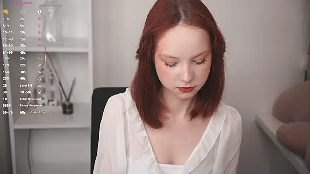 MaisieStarlight online show from February 2026 04:29:02 PM