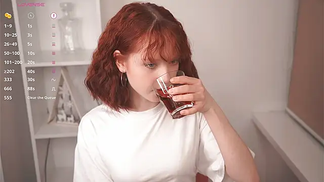 MaisieStarlight online show from February 2026 05:23:01 PM