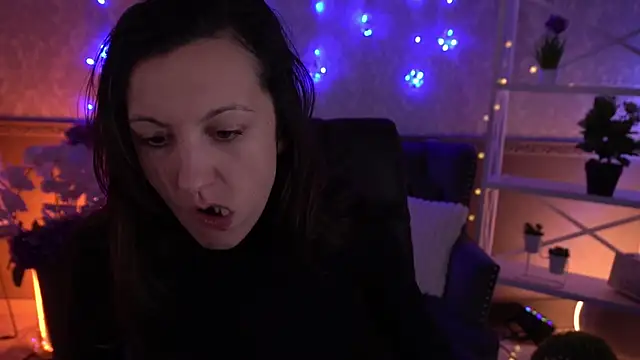 ZafiraMoonn online show from January 2026 06:39:02 AM