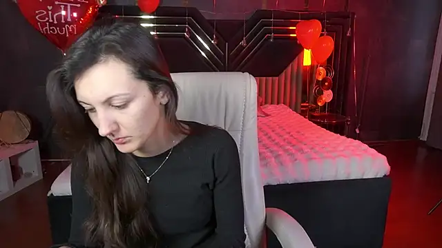 ZafiraMoonn online show from February 2026 07:06:02 AM