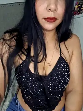 Snapshot of pink_black1 chatting on November 2025 08:35:02 PM pink black1 online show from November 2025 08:35:02 PM