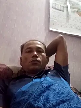 Najirhossain72 online show from November 2025 05:39:02 PM