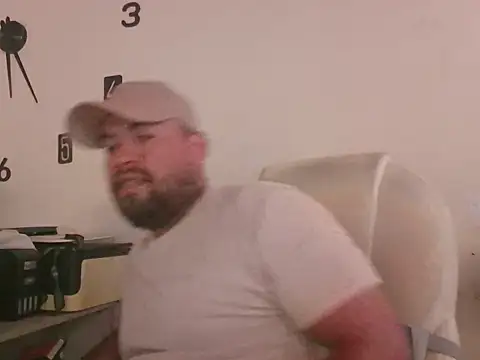 Snapshot of Ramses_36 chatting on June 2026 02:48:01 PM Ramses 36 online show from June 2026 02:48:01 PM