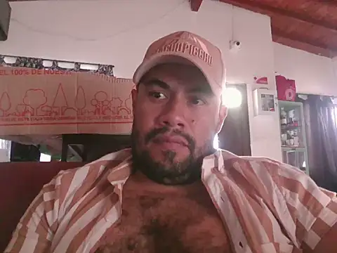 Snapshot of Ramses_36 chatting on June 2026 06:51:01 PM Ramses 36 online show from June 2026 06:51:01 PM