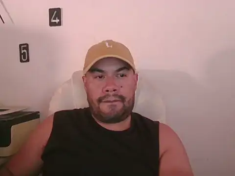 Snapshot of Ramses_36 chatting on July 2026 09:36:02 PM Ramses 36 online show from July 2026 09:36:02 PM