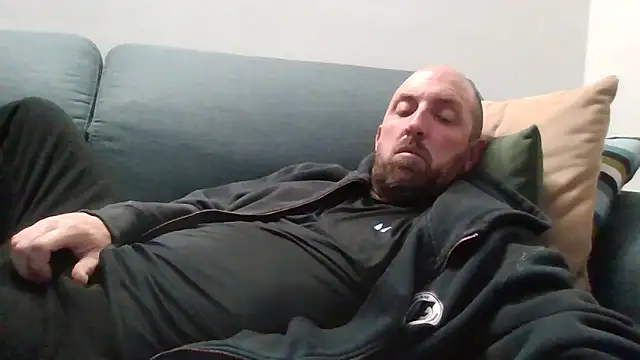 luca beech88 online show from April 2026 06:14:01 PM