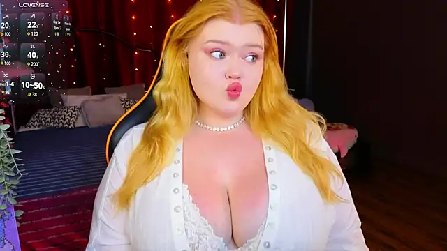 Snapshot of AriettaHeart chatting on June 2026 03:29:02 PM AriettaHeart online show from June 2026 03:29:02 PM